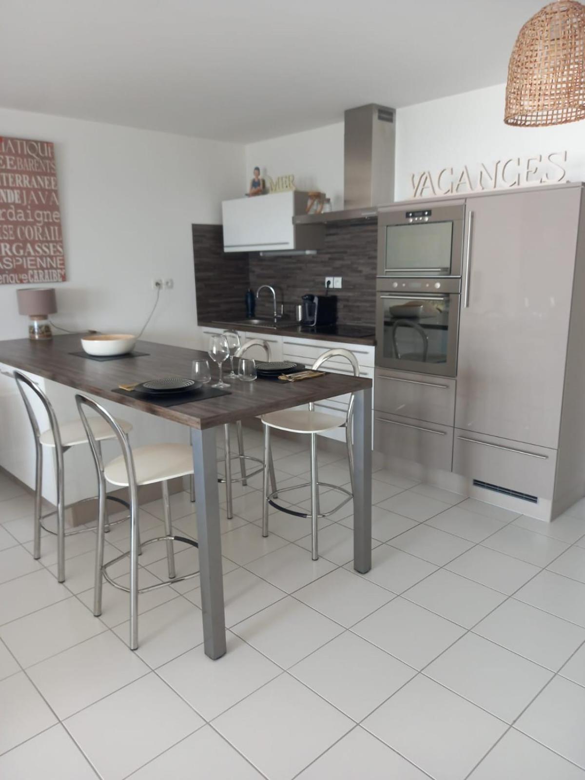 Reve Bleu - Vue Mer Exceptionnelle - Wifi - Draps Et Serviettes Inclus - Balcon Avec Mobilier De Jardin Leilighet Penmarcʼh Eksteriør bilde
